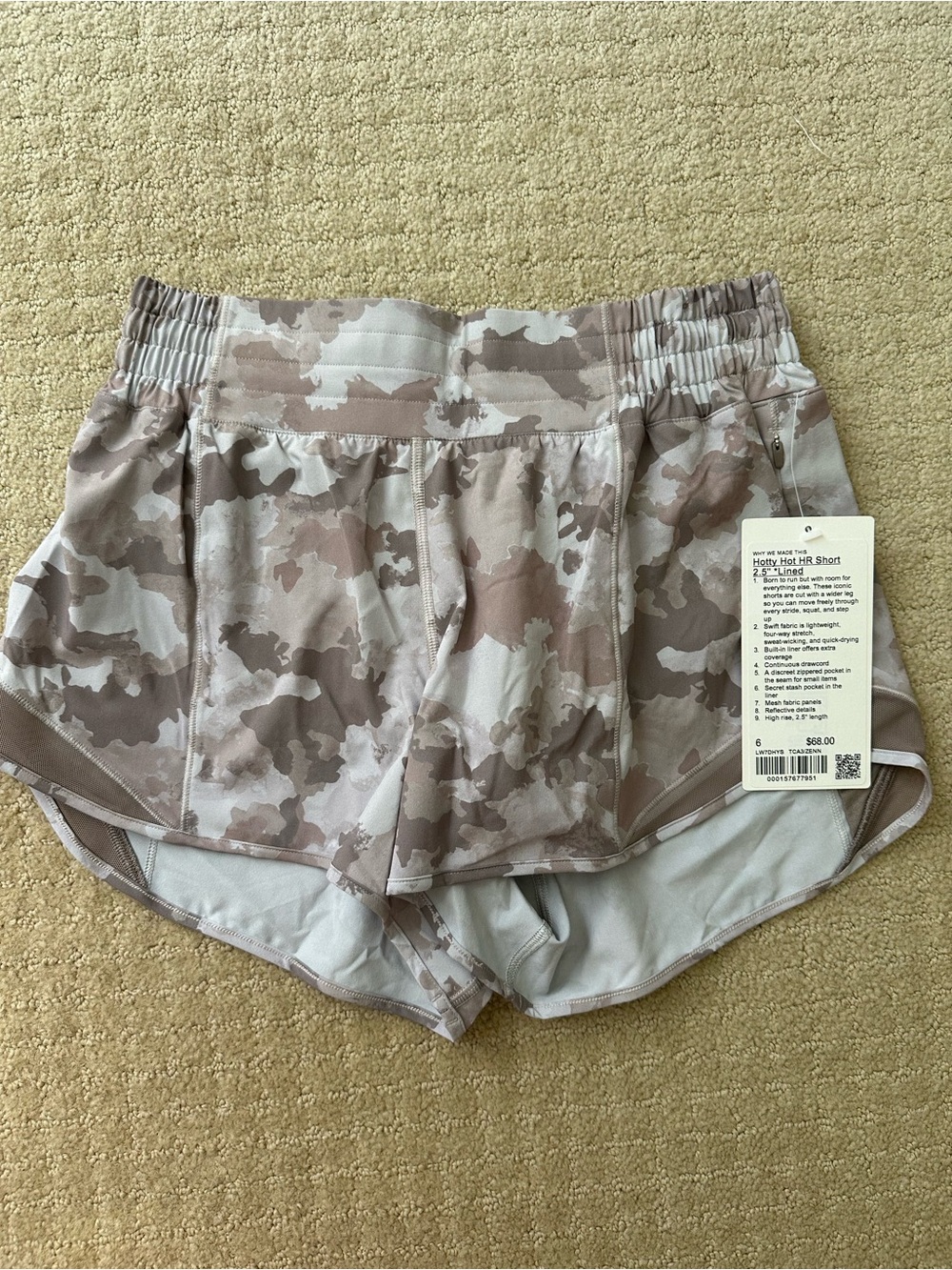 NWT lululemon hotty hot high rise 2.5